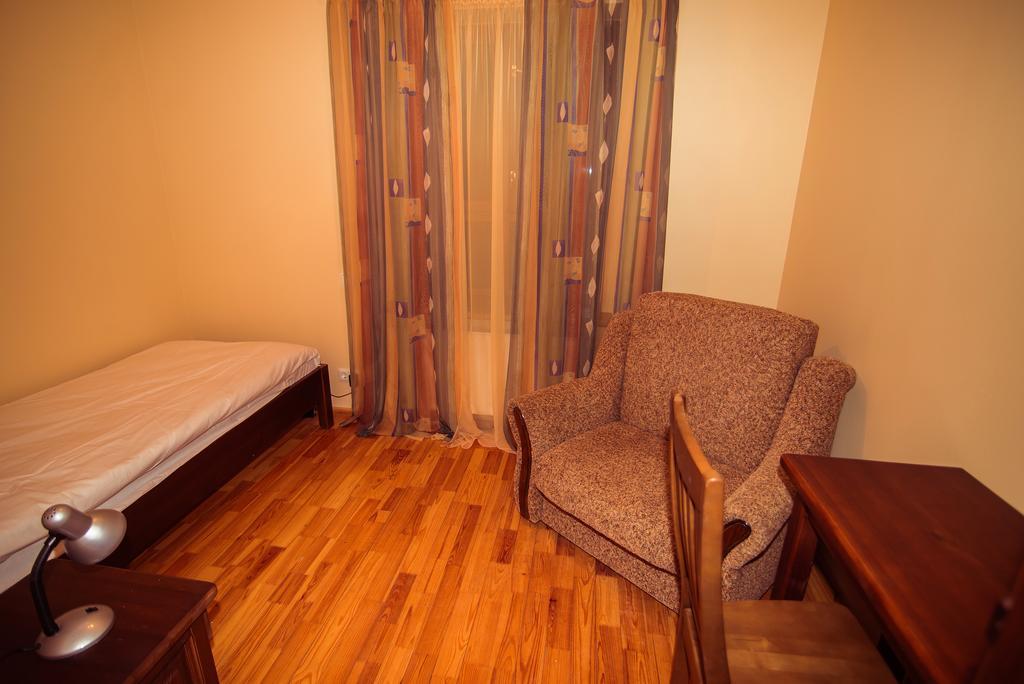 Rudzupukes Hotel Svente Buitenkant foto